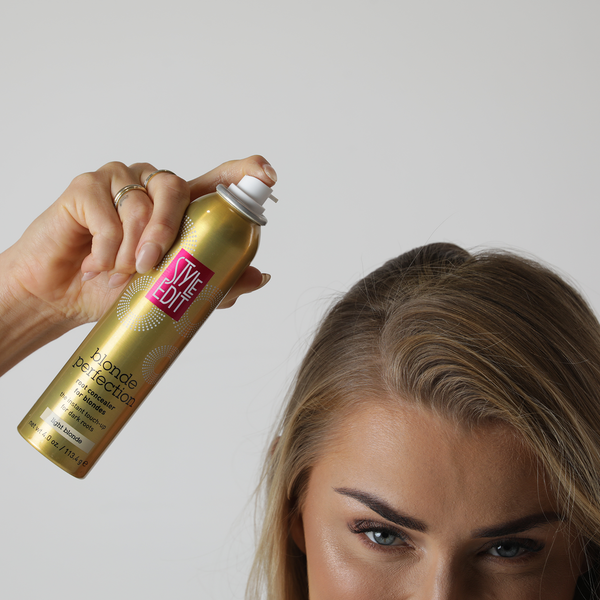Style Edit Blonde Perfection Root Concealer Spray