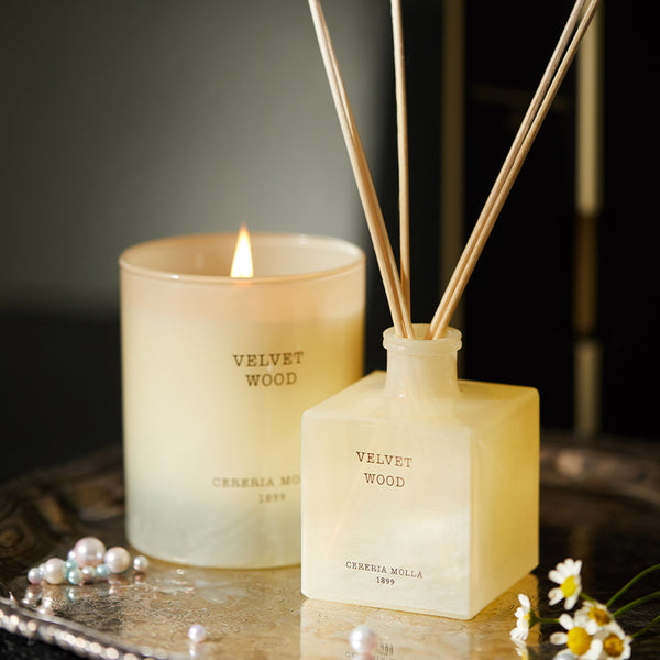 Cereria Molla Velvet Wood Reed Diffuser