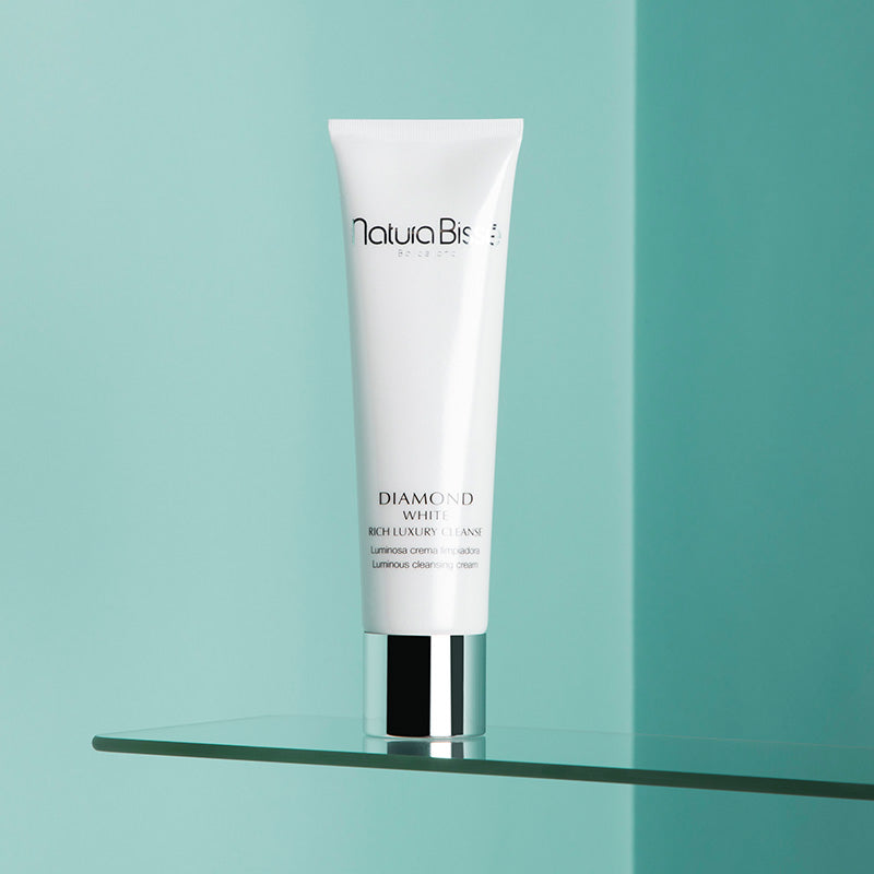 Natura Bisse Diamond White Rich Luxury Cleanse