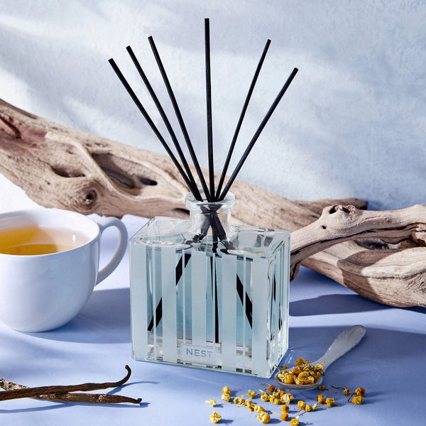 Nest New York Driftwood & Chamomile Reed Diffuser
