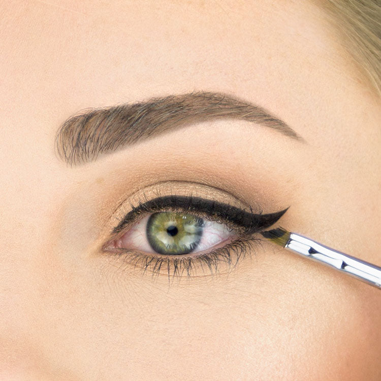 Sigma E06 Winged Liner